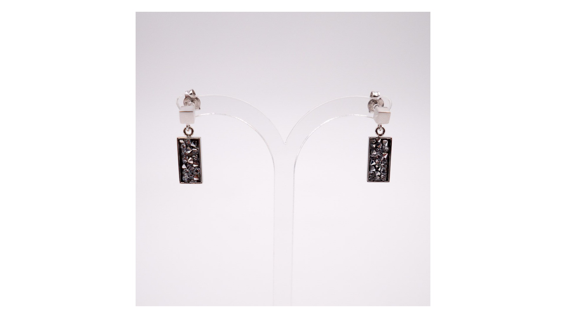 boucles d'oreilles "cœur de lion" 13